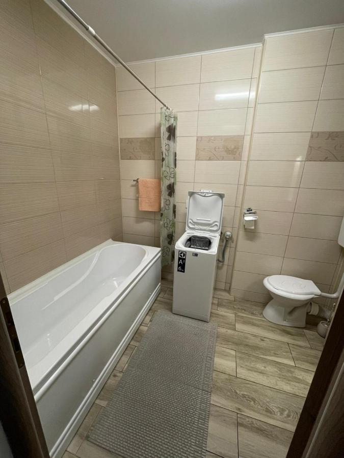 Hanna'S Apartament Oradea Exterior photo
